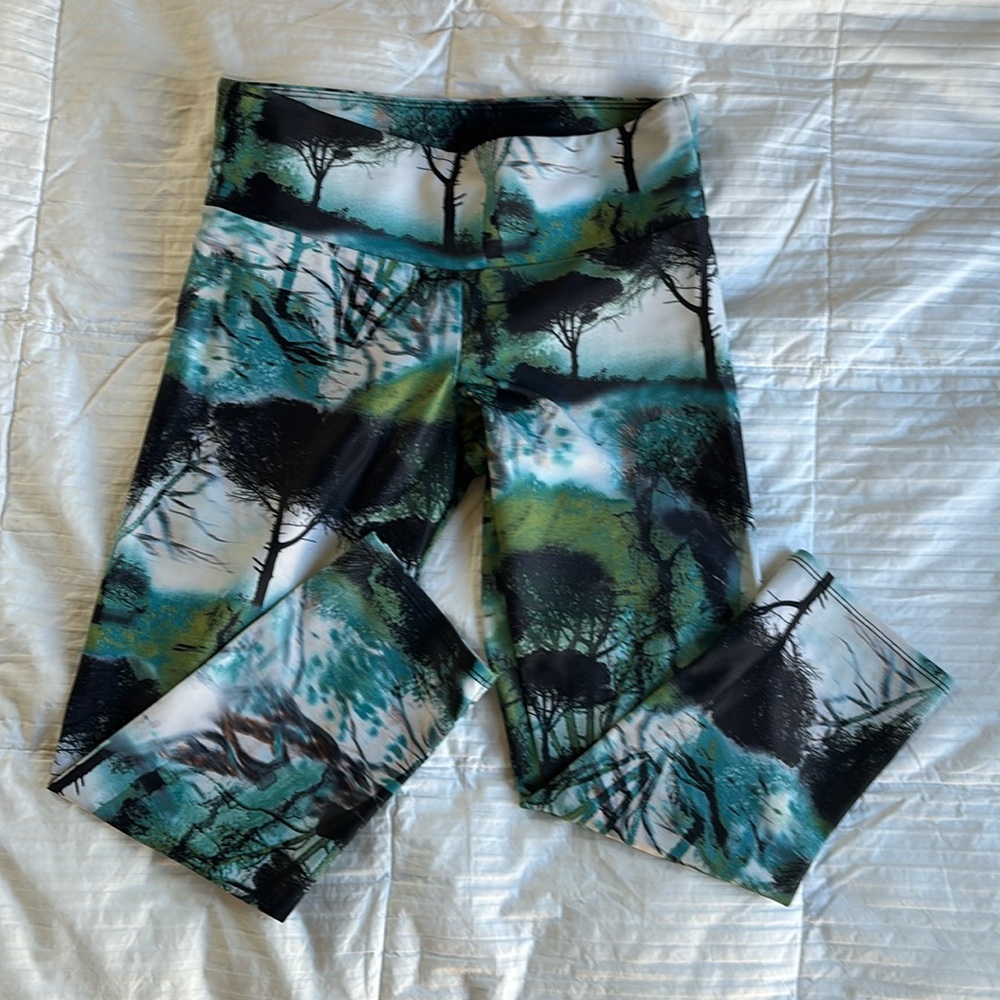 Onzie Capri Yoga Legging XS